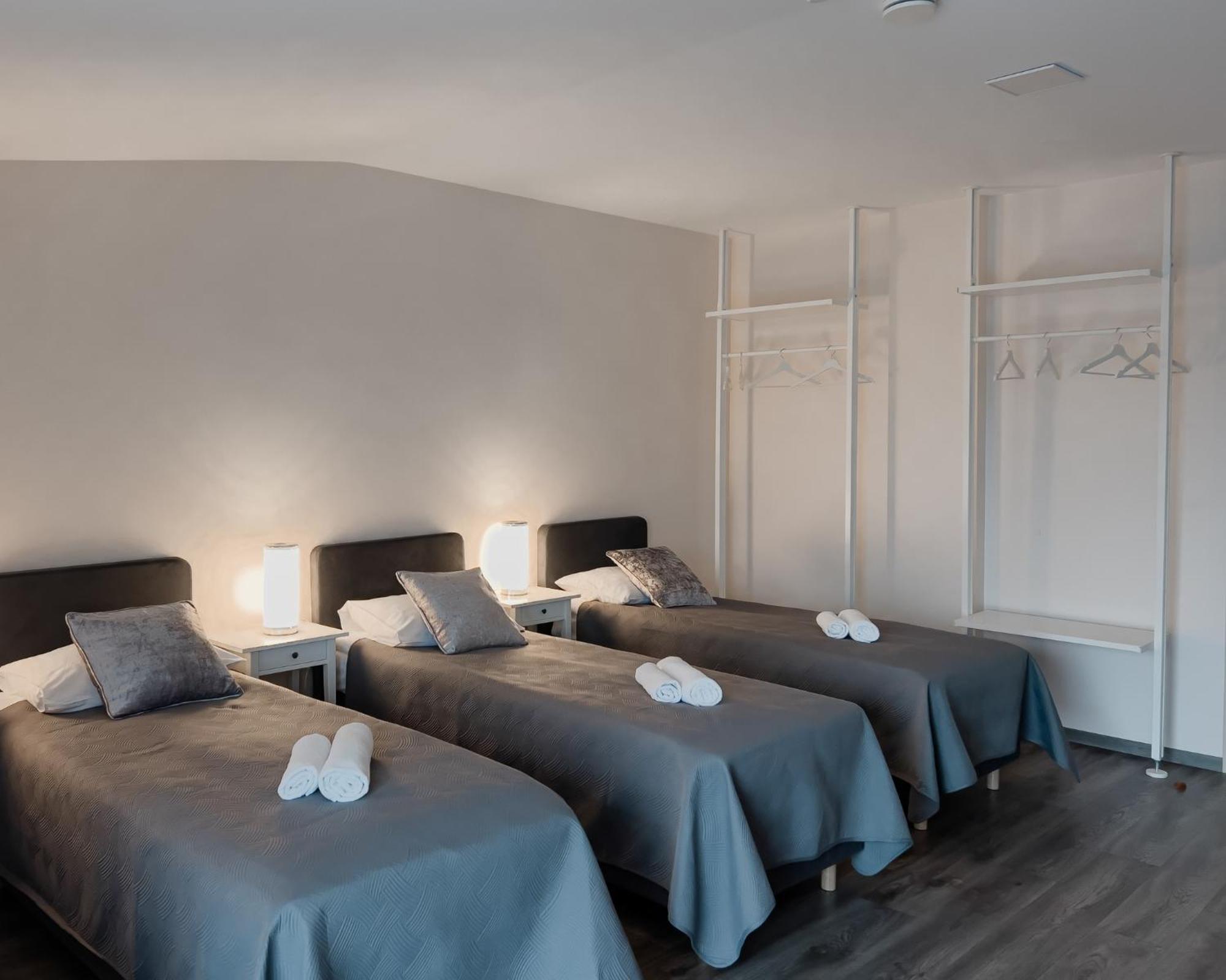 Sveciu Namai Zara Hotel Tytuvenai ภายนอก รูปภาพ