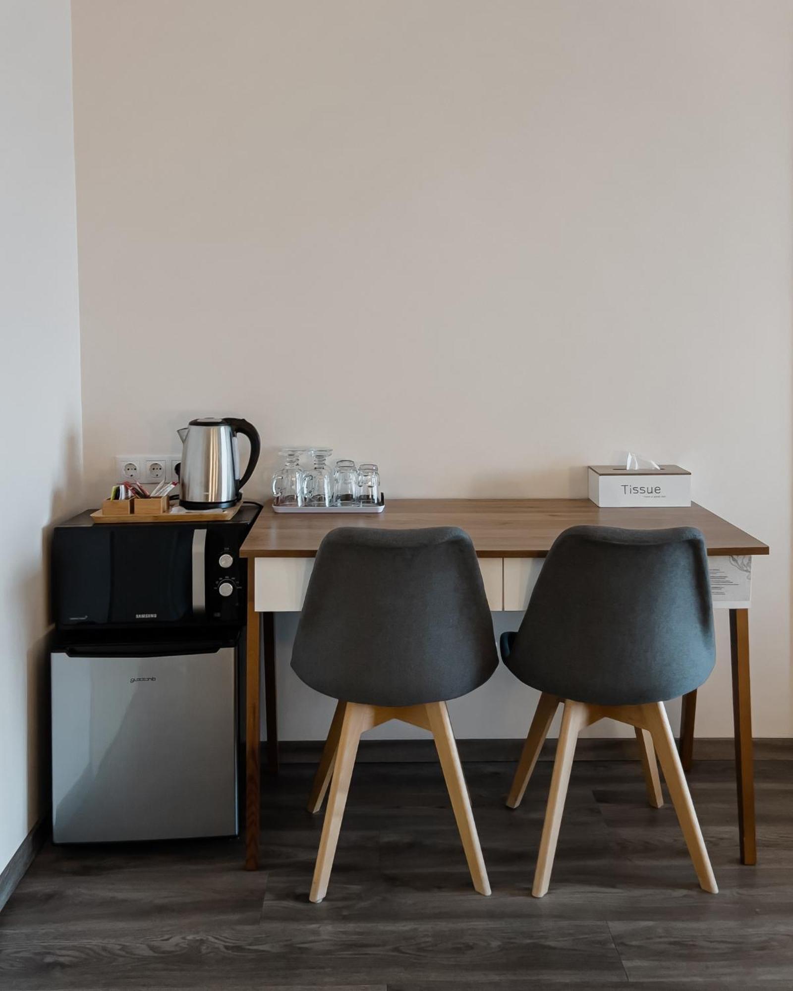 Sveciu Namai Zara Hotel Tytuvenai ภายนอก รูปภาพ