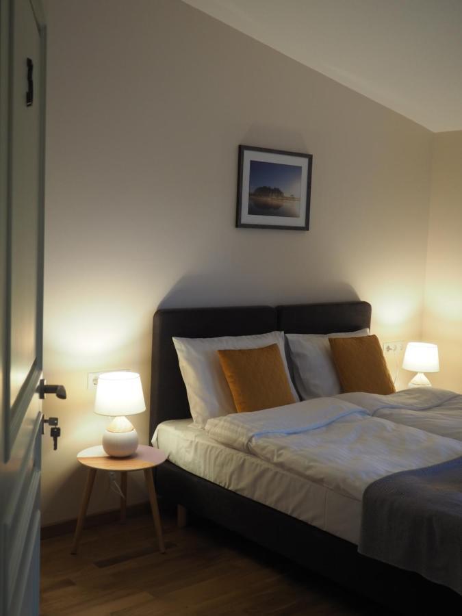 Sveciu Namai Zara Hotel Tytuvenai ภายนอก รูปภาพ