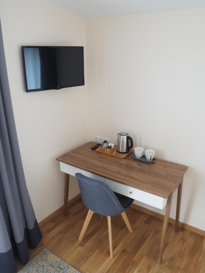 Sveciu Namai Zara Hotel Tytuvenai ภายนอก รูปภาพ