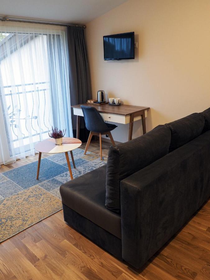 Sveciu Namai Zara Hotel Tytuvenai ภายนอก รูปภาพ